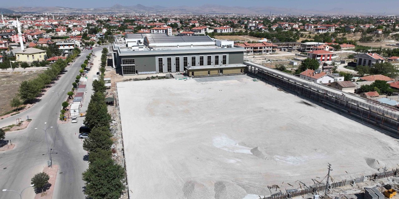 Karatay’da dev spor kompleksi yükseliyor