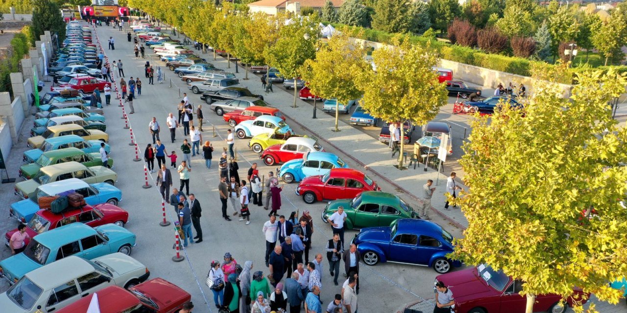 Konya’da nostalji otomobil rüzgarı esecek