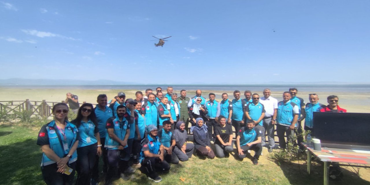 Beyşehir Gölü’nde nefes kesen arama-kurtarma tatbikatı