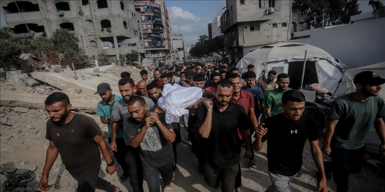 Gazze'de son 24 saatte 10 kişi daha açlıktan hayatını kaybetti