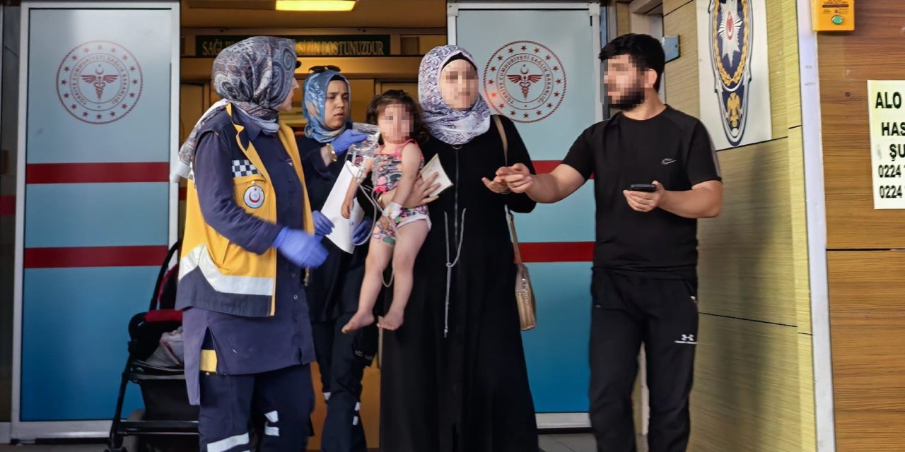 Fare zehrini yemek zanneden çocuk hastaneye kaldırıldı
