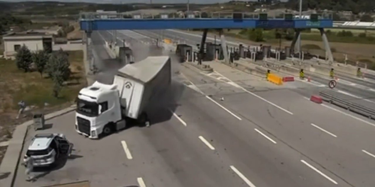 TIR jandarma ekibine çarpmıştı! Uyuşturucu detayı çıktı