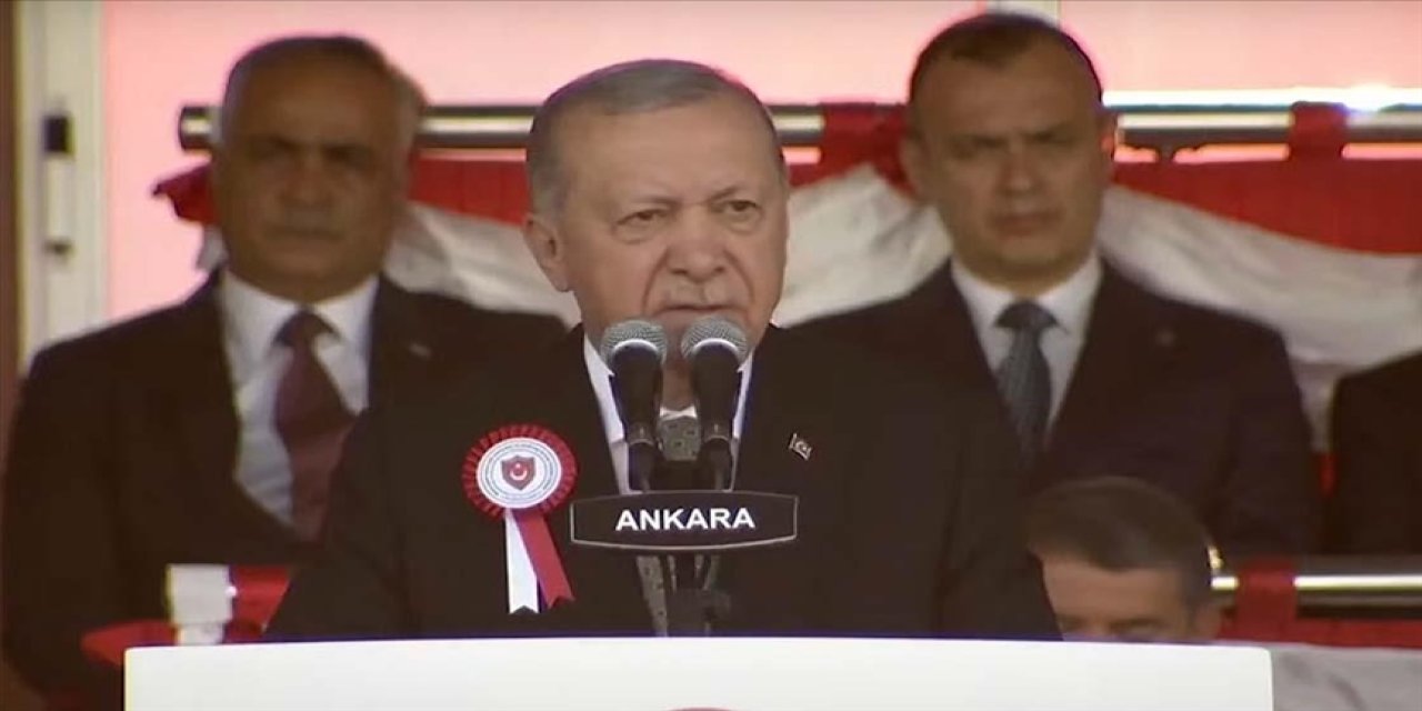 Cumhurbaşkanı Erdoğan, diploma alma ve devir teslim törenine katıldı