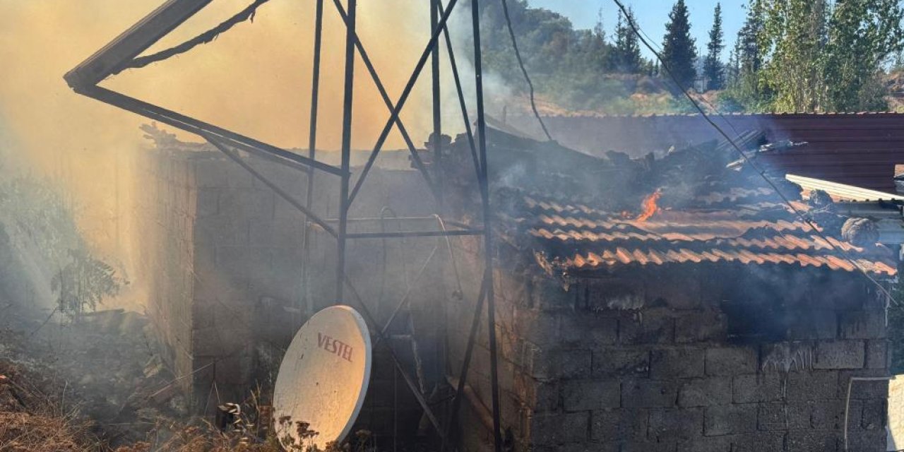 Madde bağımlısı genç ailesiyle yaşadığı evi yaktı