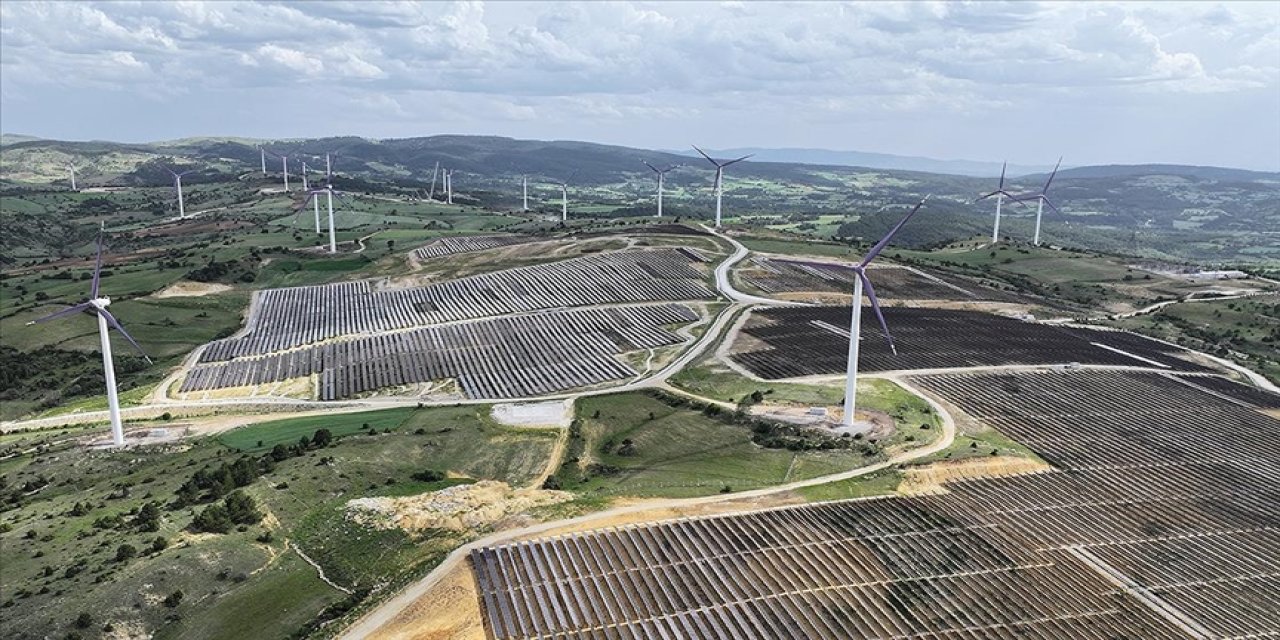 Elektrik kurulu gücü 120 bin megavatı geçti