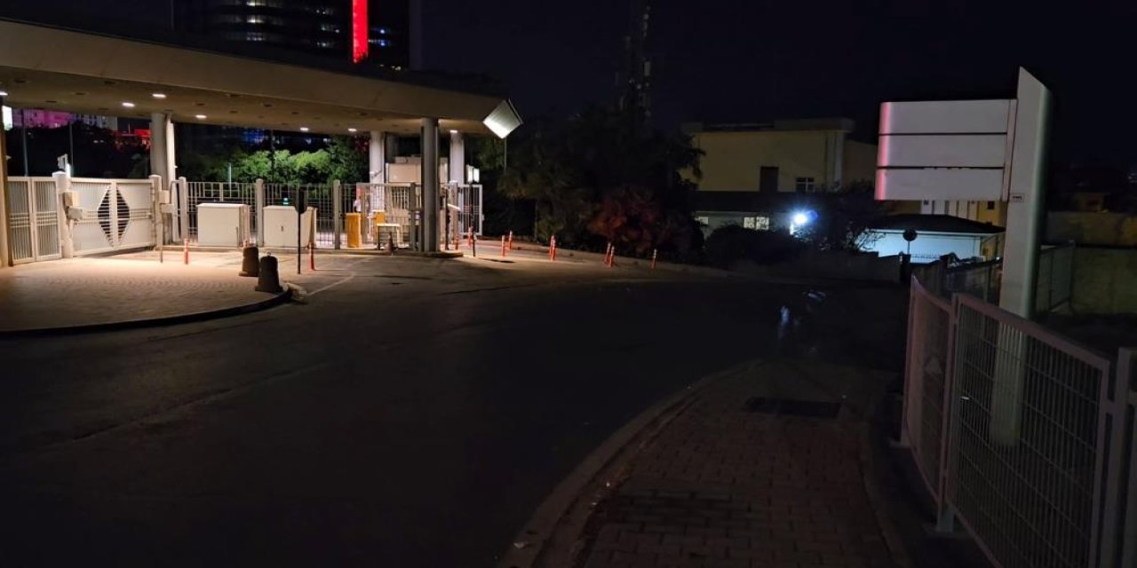 Nöbet değişimi sırasında arkadaşlarını vurdu