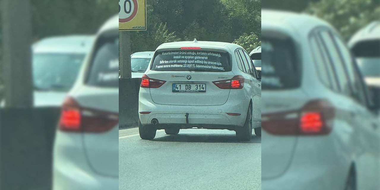 Sıfır km diye aldığı aracı kazalı çıkan mağdur, intikamını cam yazısıyla aldı