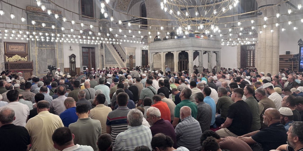 Konya’da Mevlit Kandili coşkusu