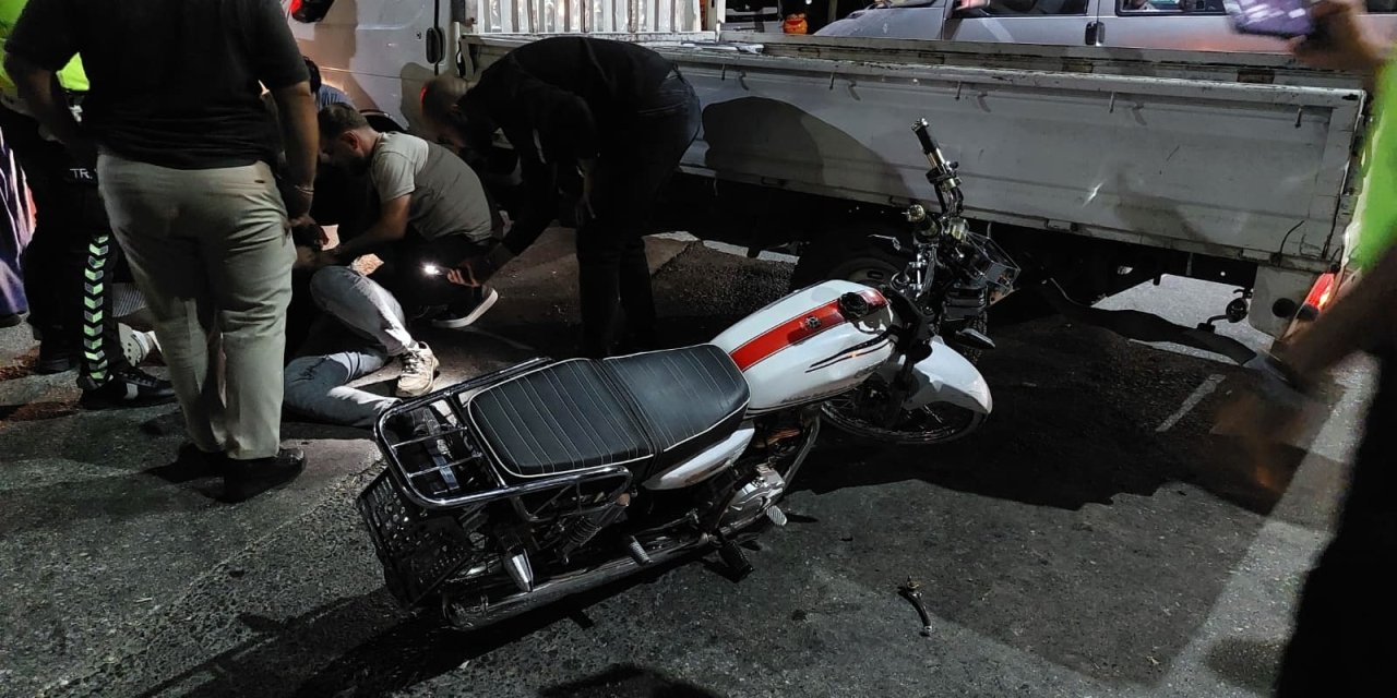 Trafikten men edilen motosikletle kaza yaptı, imdadına kafedeki doktor yetişti