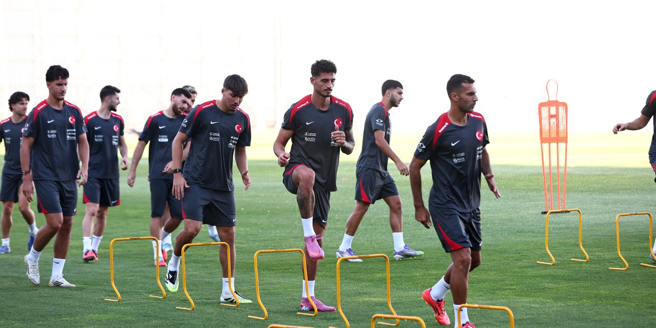 A Milli Futbol Takımı Konya'da İspanya maçına hazırlanıyor