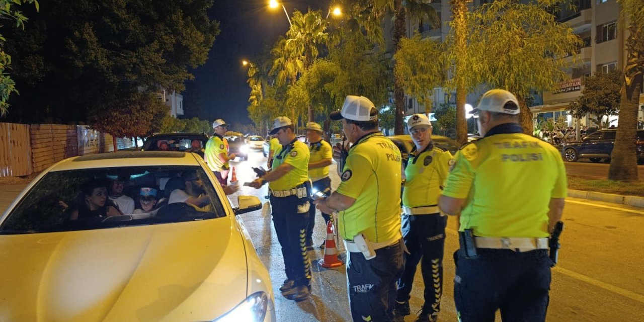 Trafik denetimlerinde 38 sürücüye ceza yağdı