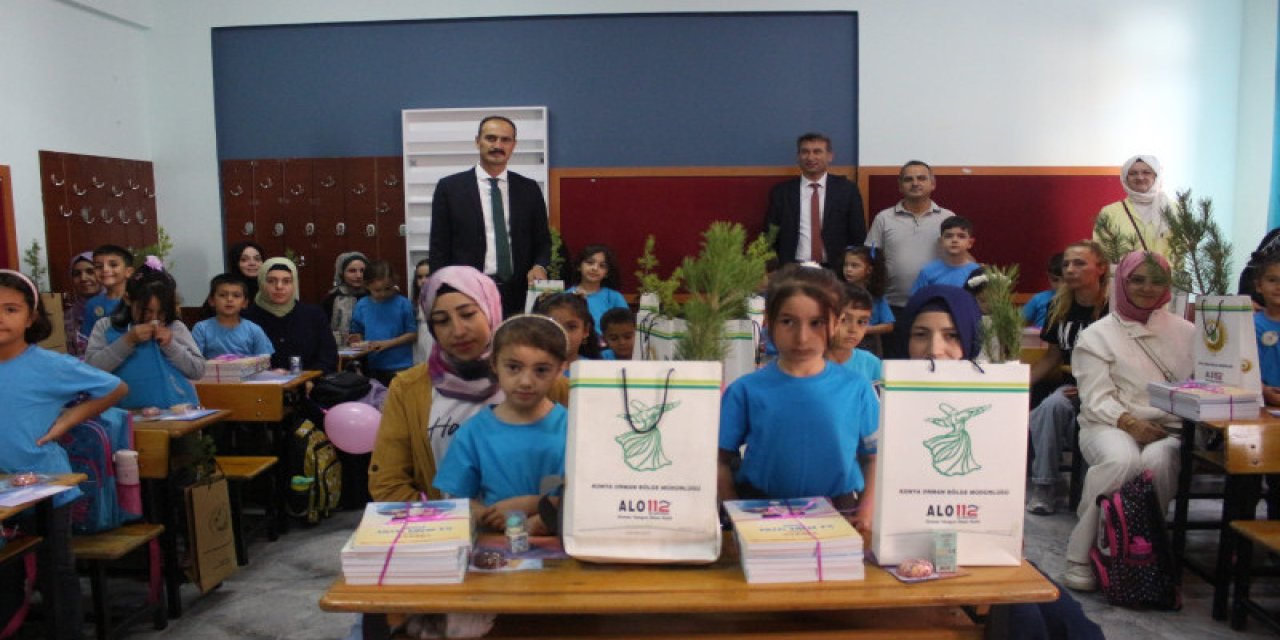 Konya'da öğrencilere fidan hediyesi