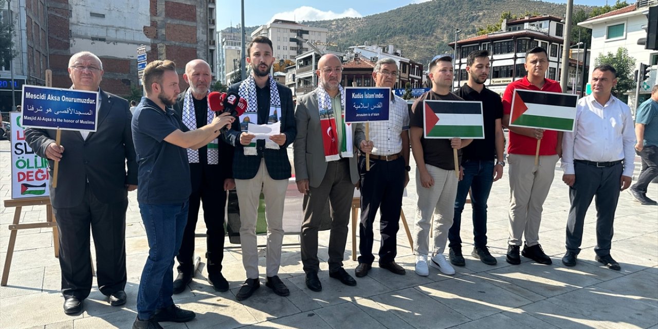 Boş Sıralar Konya’da Gazze’nin sessiz çığlığı oldu