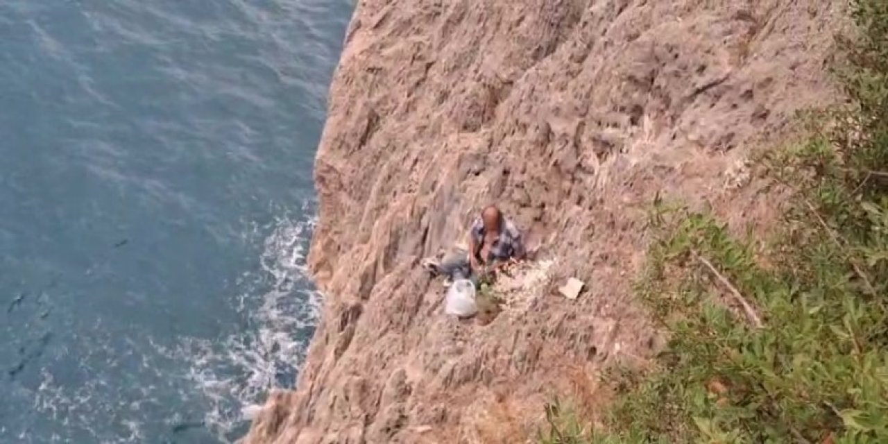 Falezlerde mahsur kaldı sanıldı! Gerçek bambaşka çıktı