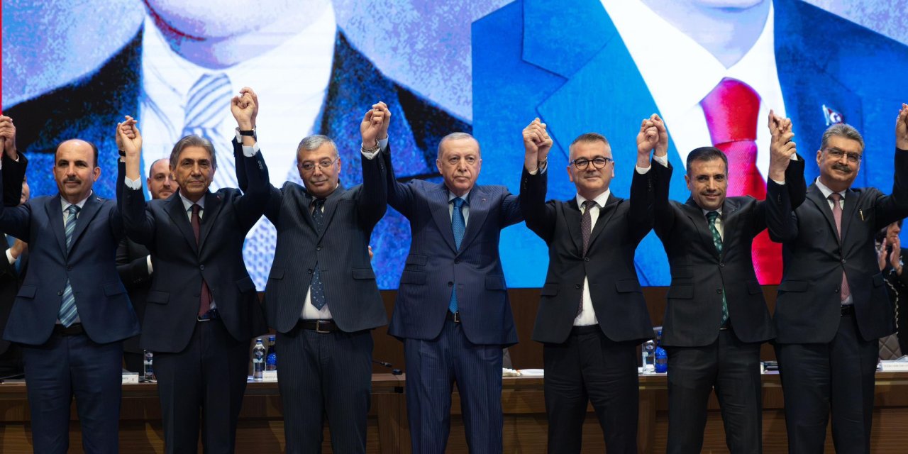 Günün flaş haberi CHP’de gözleri Seydişehir'e çevirdi, İsmail Saymaz da Konya'yı yazdı