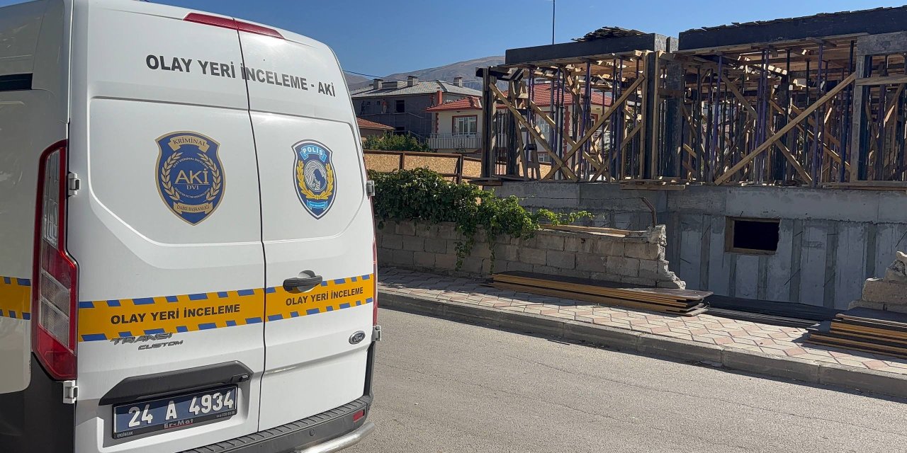 İnşaattan düşen işçi ağır yaralandı