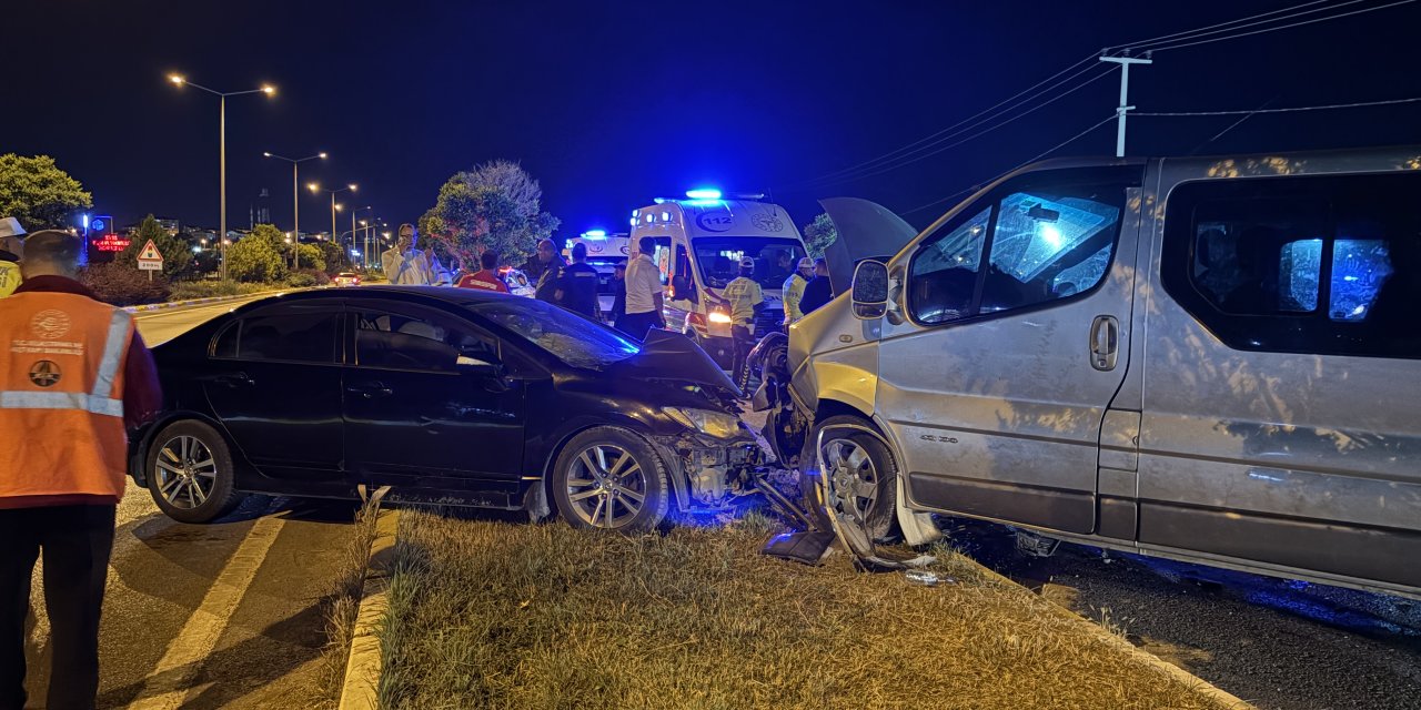 Maçtan dönen futbolcular kaza yaptı! Yaralılar var