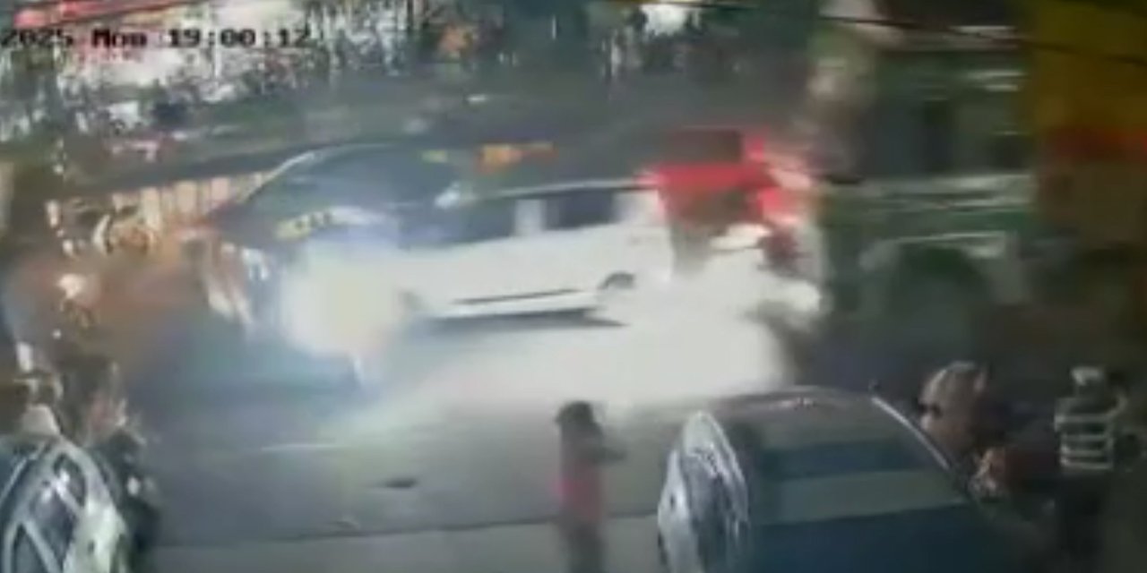 Alkollü kamyon sürücüsü yayaları ve araçları biçti: 3 ölü, 10 yaralı