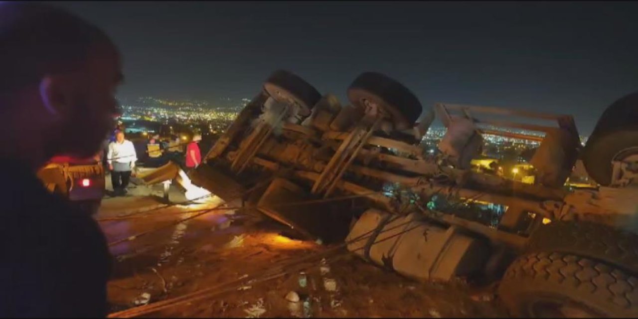 Olay yerinden gitti sanılan sürücünün cesedi kamyonun altından çıktı