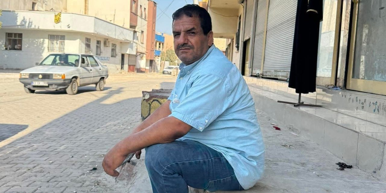 Eczanenin tavanı çöktü, işçi betonun altında can verdi