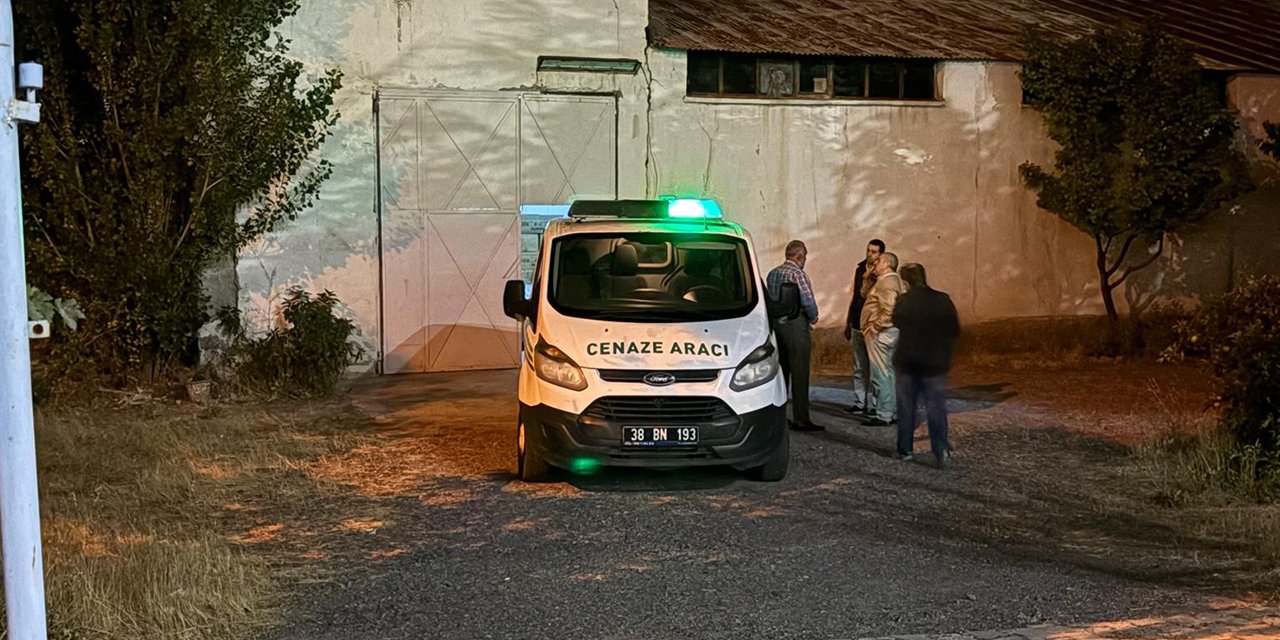 85 yaşındaki iş insanı ofisinde ölü bulundu