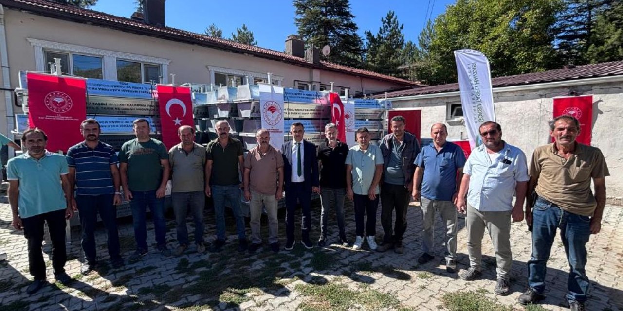 Konya’da üreticilere sıvat dağıtıldı