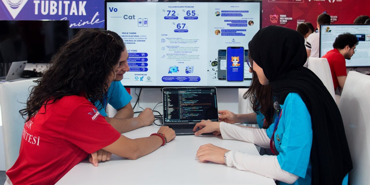 Selçuk Üniversiteli gençlerden yabancı dil öğrenimini kolaylaştıran uygulama