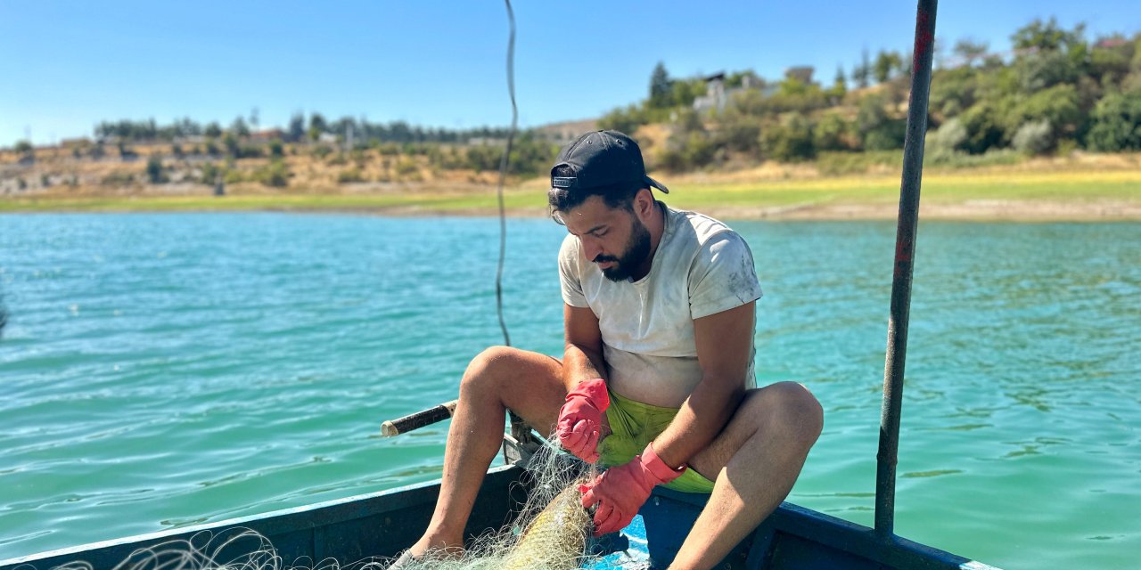 Denizi olmayan şehirde, ağ atarak aylık 200 bin TL kazanıyor
