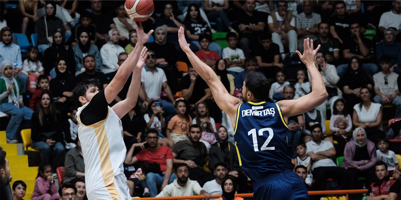 Konya Büyükşehir yeni sezona galibiyetle başladı