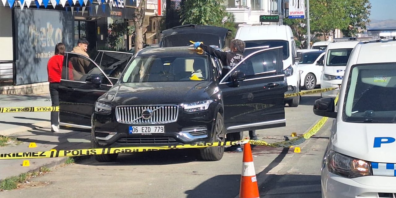 İş insanına silahlı saldırı! Şoförü hem vurdu hem de kulağını kopardı