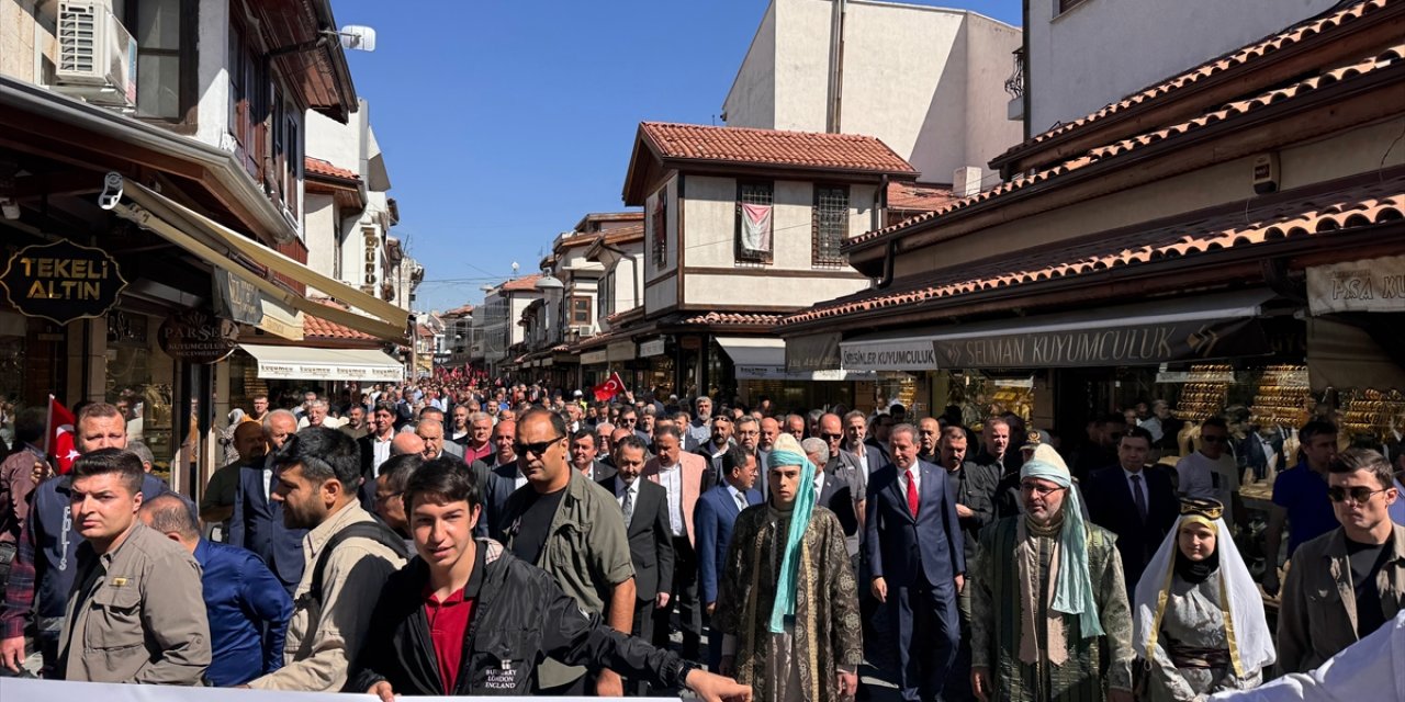 Kalfalıktan ustalığa! Konya’da tarihi mehter marşı onlar için çaldı