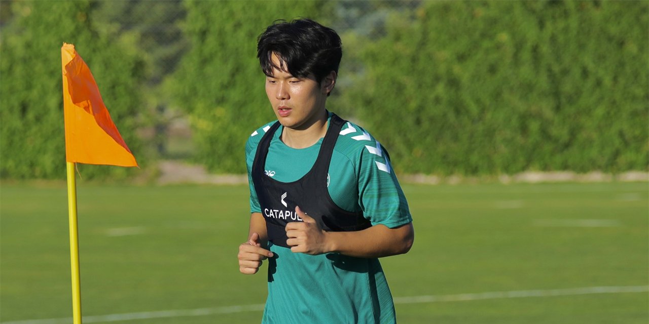 Konyaspor teknik direktörü Uçar’dan Jin-Ho Jo’ya övgü