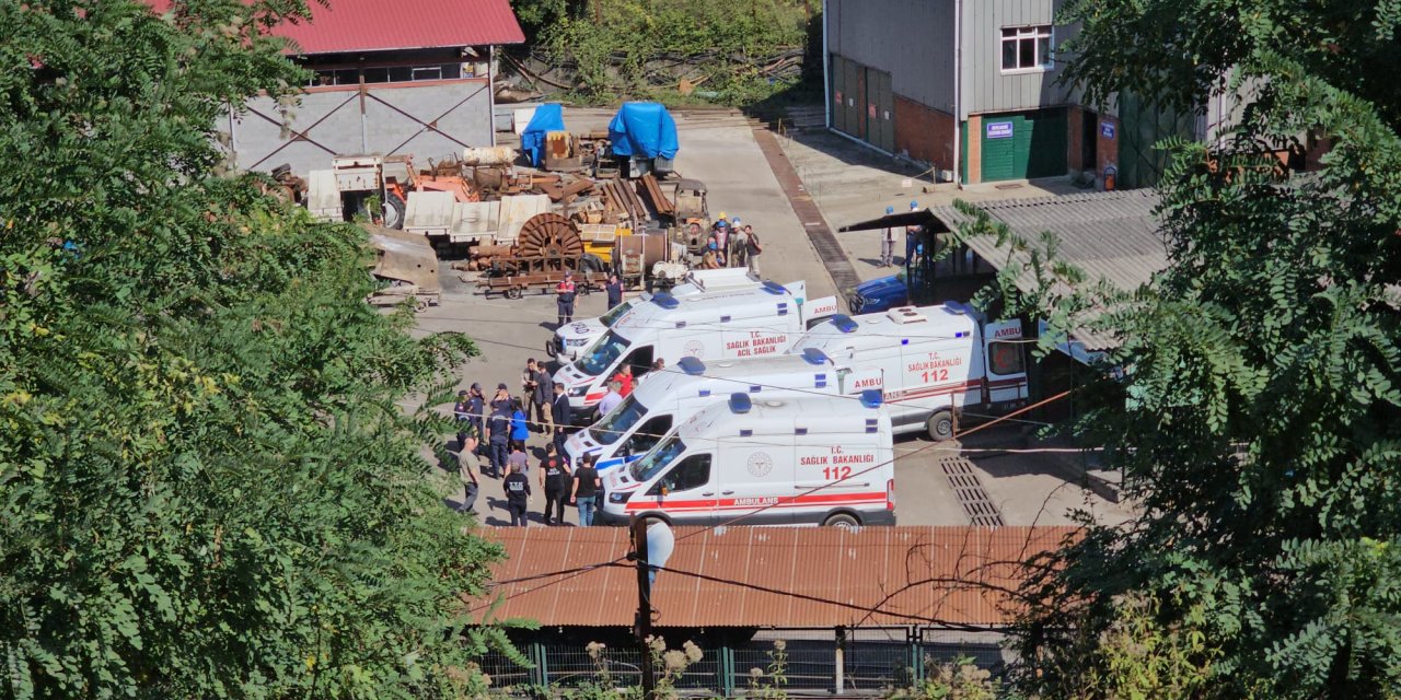 Madende göçük altında kalan işçinin cansız bedenine ulaşıldı