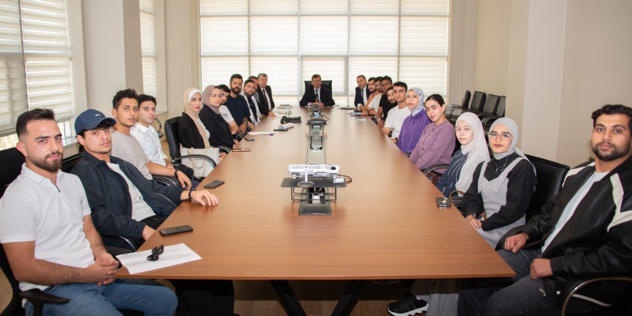 Selçuk Üniversitesi yönetimi, Filistinli öğrencileriyle buluştu