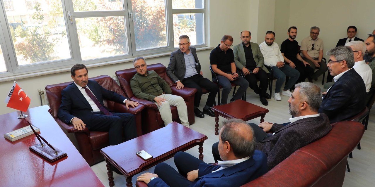 Karatay’da hizmetin merkezinde vatandaş var