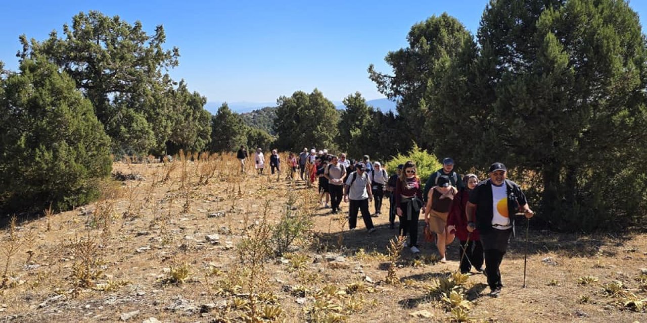 Konya’da 30 kişi Roma dönemi yolunda tarihi keşfe çıktı