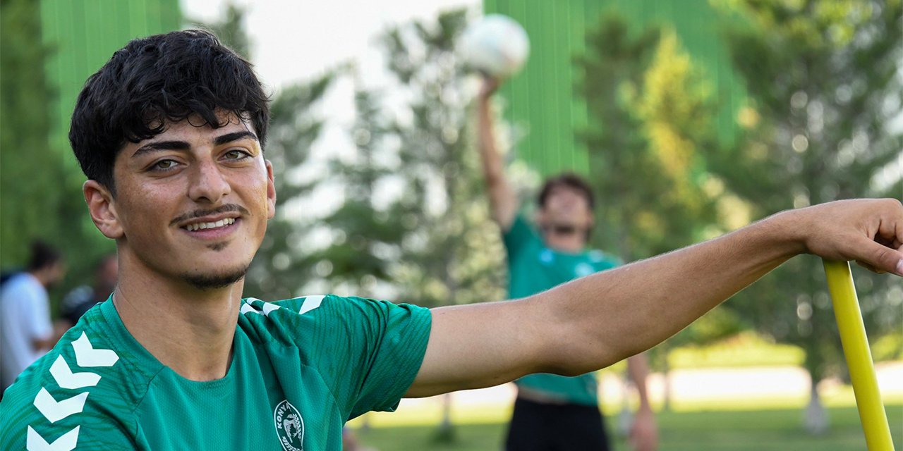 Recep Uçar duyurdu! Konyaspor’a yeni imza geliyor