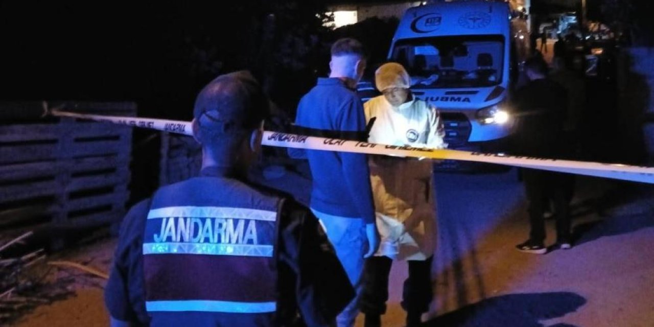 Köyde aile faciası! Anne ve babasını öldürdü, iki akrabasını yaraladı