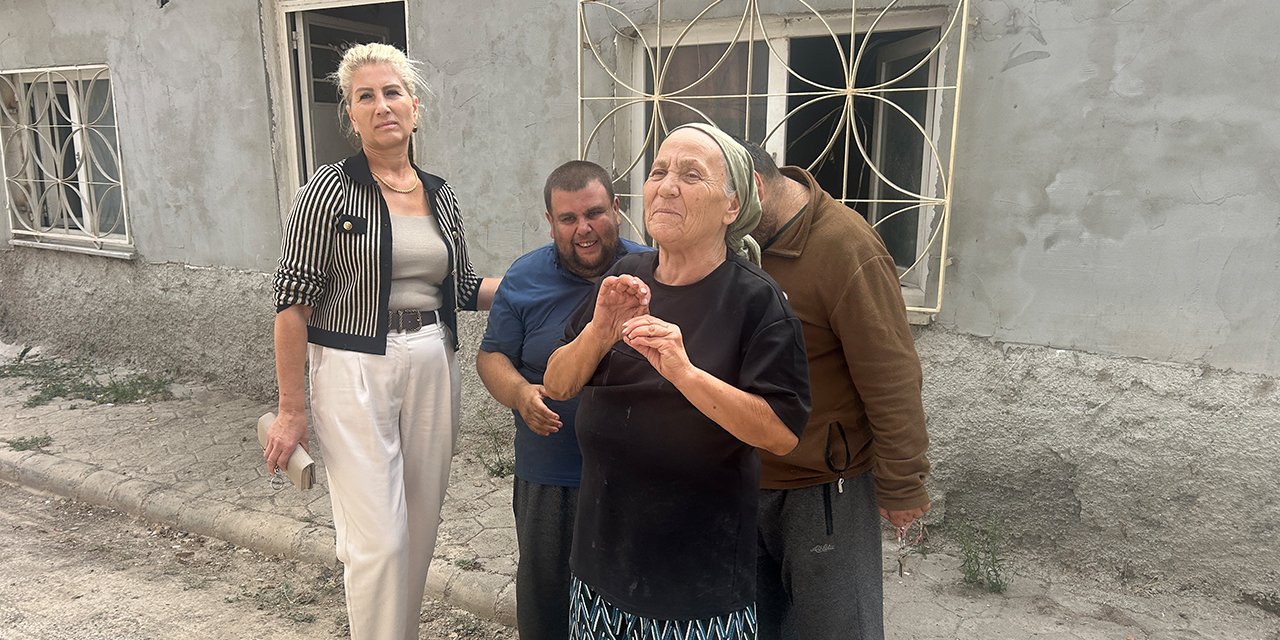 Komşuları ihbar etti, kötü koku gelen eve giden ekipler şaştı kaldı