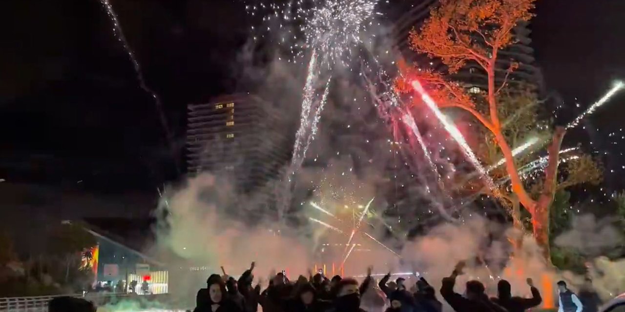 Galatasaray taraftarından Liverpool’a sürpriz karşılama