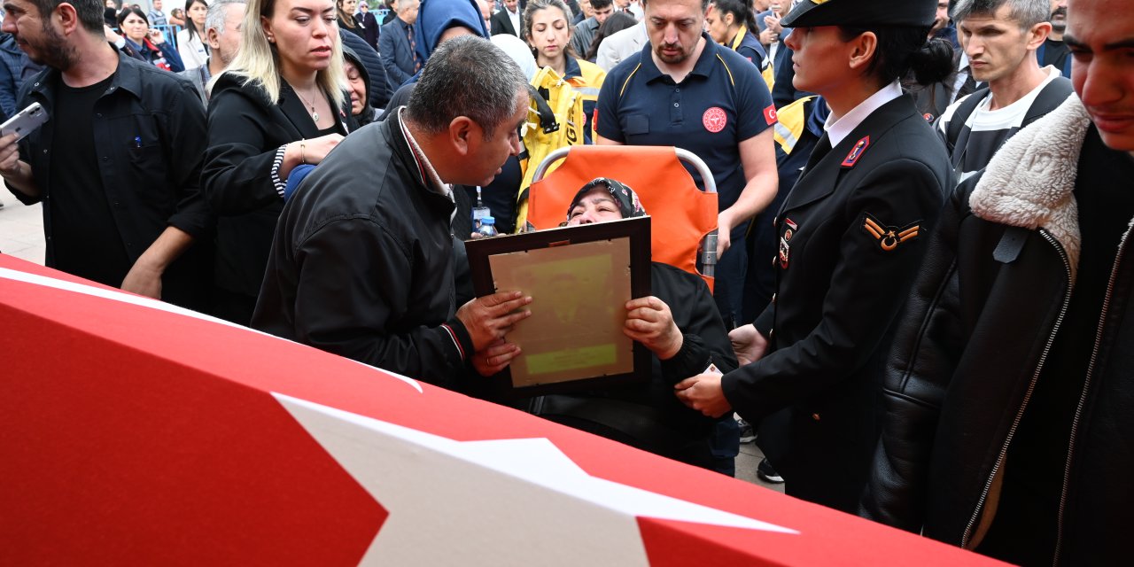 Aksaray’daki kazada şehit olan askerlerimize son görev