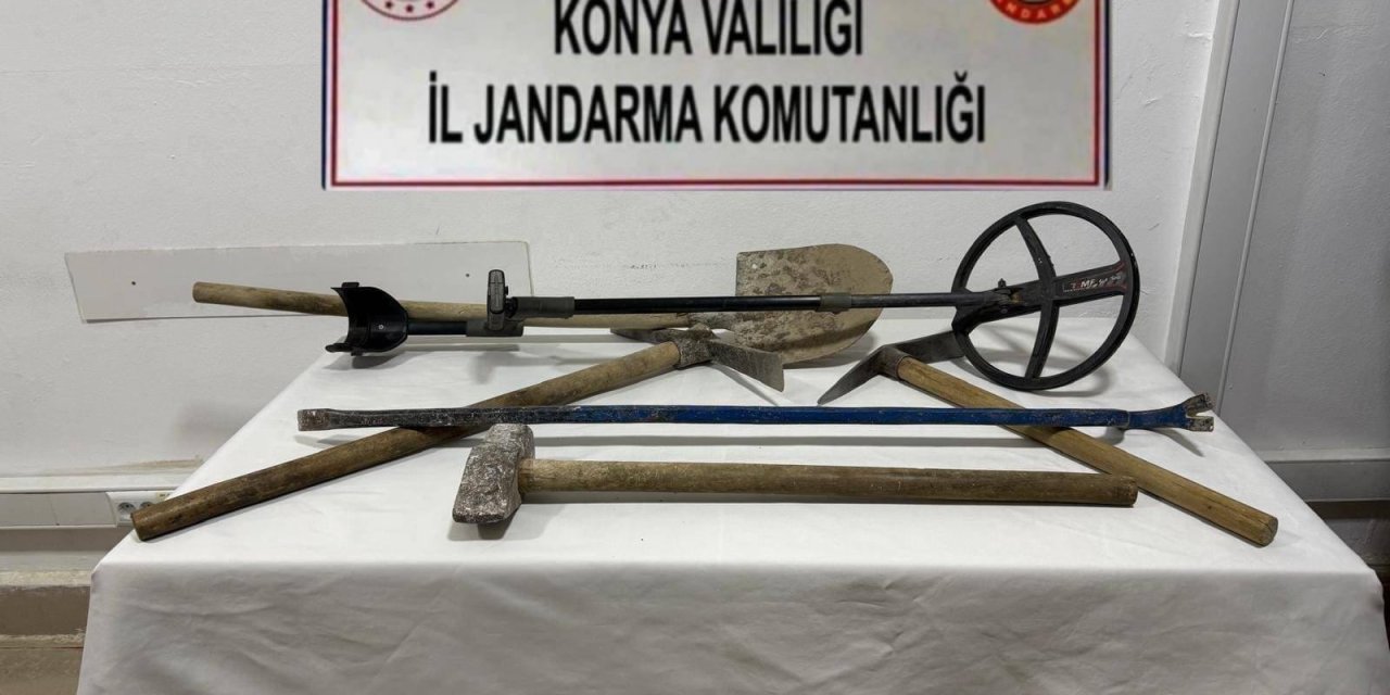 Konya’da define kazısı yapan 10 kişi yakalandı