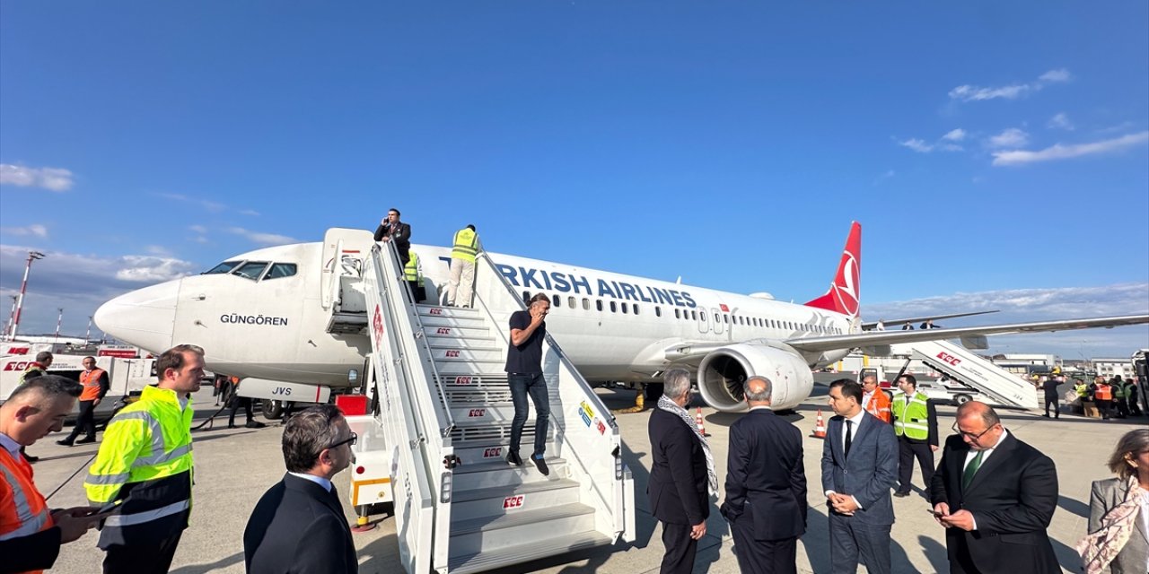 İsrail'in alıkoyduğu Türk aktivistler İstanbul'da