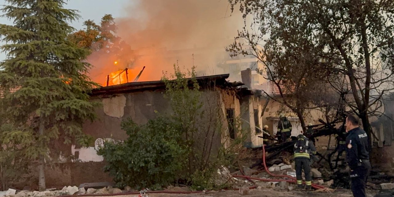 Konya’da akşam saati yangın paniği