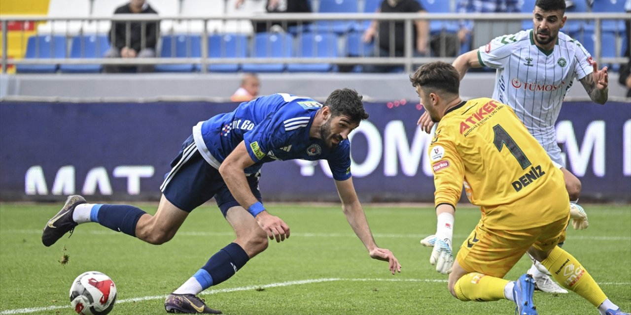 Konyaspor’un 1 puanla kapattığı hafta Süper Lig’de son durum