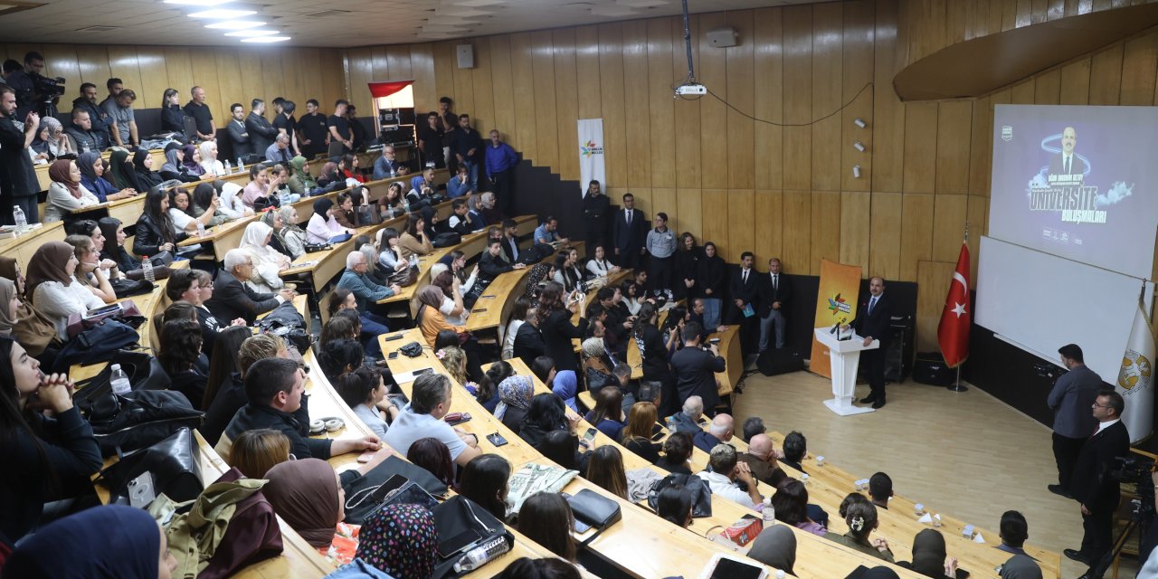 Başkan Altay’dan Selçuk Üniversitesi öğrencilerine Konya çağrısı