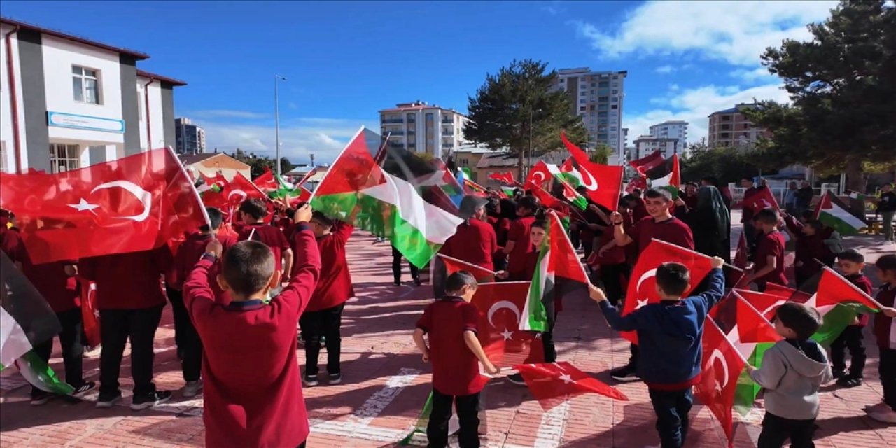 Türkiye'de tüm okullarda "Filistin farkındalık etkinlikleri" düzenlenecek