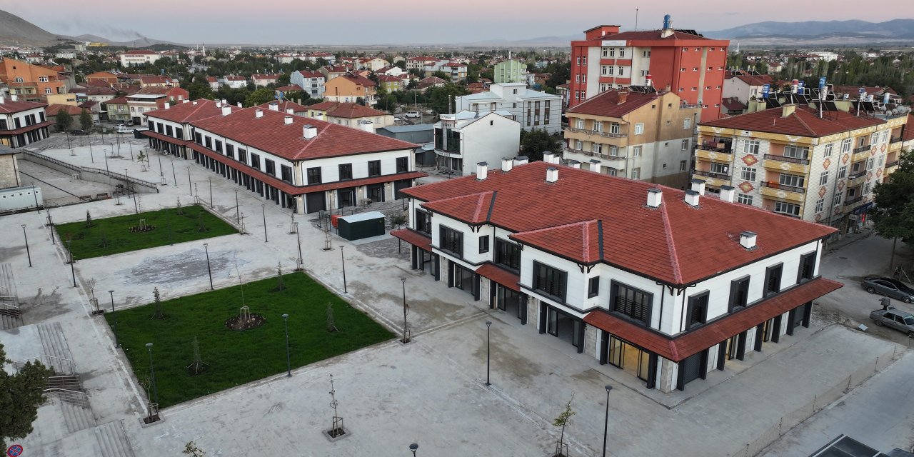 Konya’ya yeni meydan yapıldı