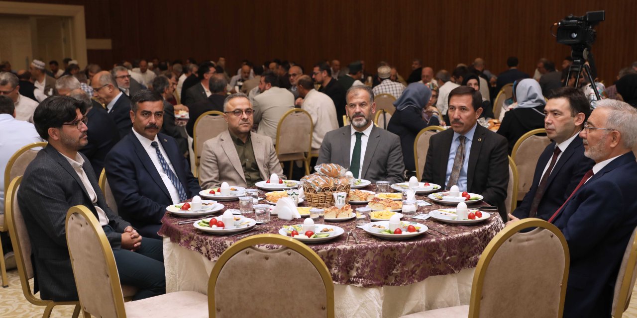 Konya’da Din Görevlileri Haftasında gönül sofrası kuruldu