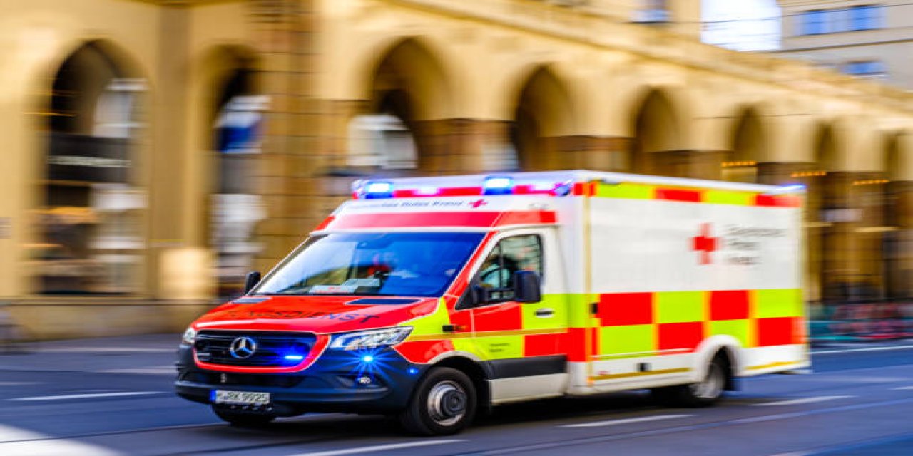 Belediye başkanına bıçaklı saldırı